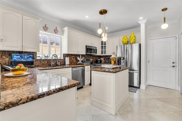 2776 SW 143rd Place, Miami, FL 33175