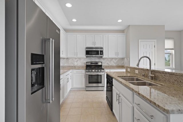 10606 61st STREET, Kenosha, WI 53142