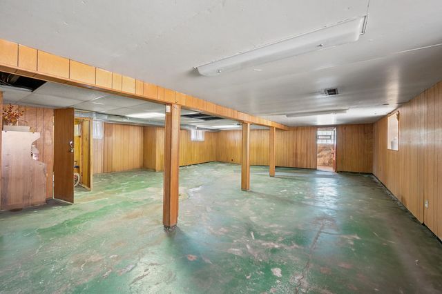 10657 S Avenue G, Chicago, IL 60617