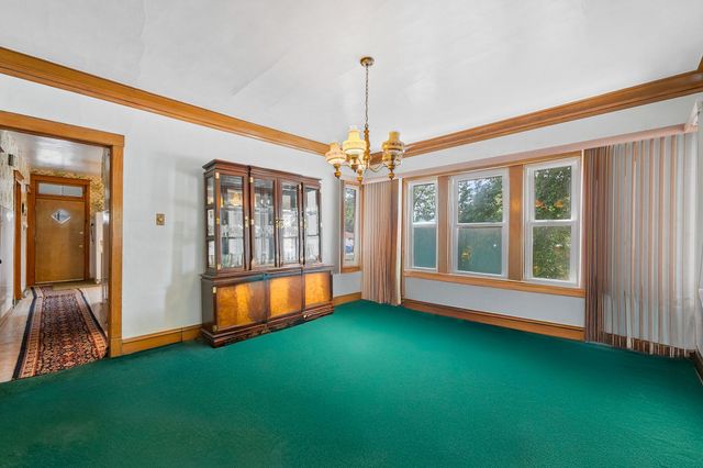 10657 S Avenue G, Chicago, IL 60617