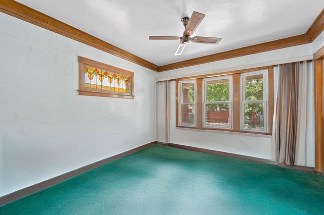 10657 S Avenue G, Chicago, IL 60617