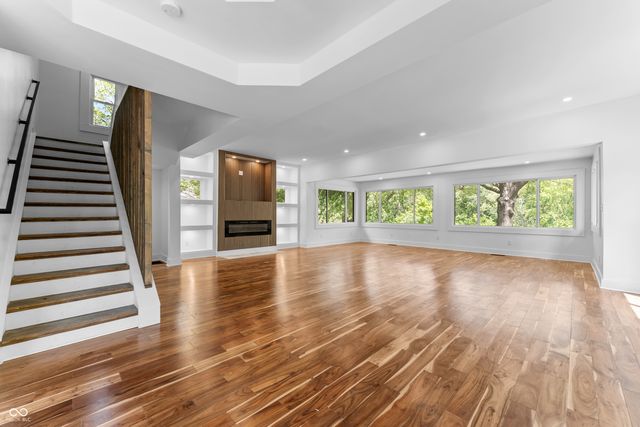 3118 E Fall Creek Parkway North Drive, Indianapolis, IN 46205