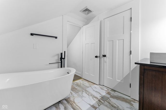 3118 E Fall Creek Parkway North Drive, Indianapolis, IN 46205