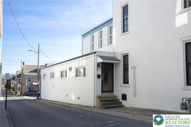 1122 West Hamilton Street Bldg, Allentown City, PA 18101