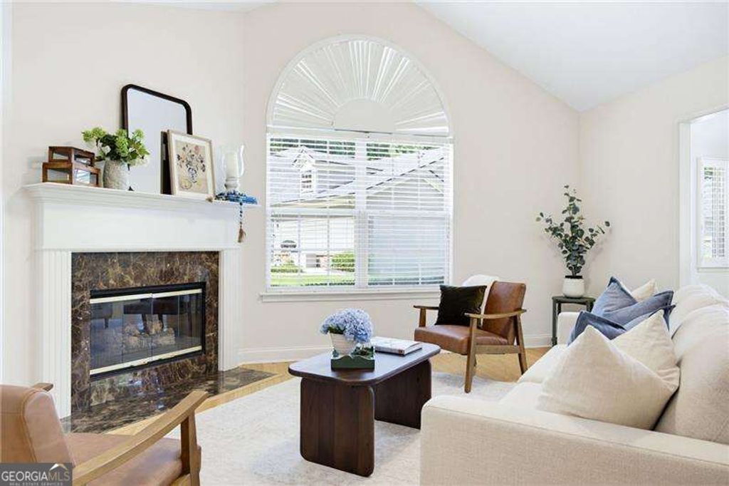 5276 Stone Village Circle 8, Kennesaw, GA 30152 — photo 2