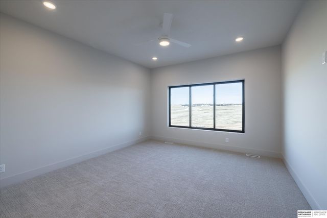 418 Karloff Circle, Yutan, NE 68073