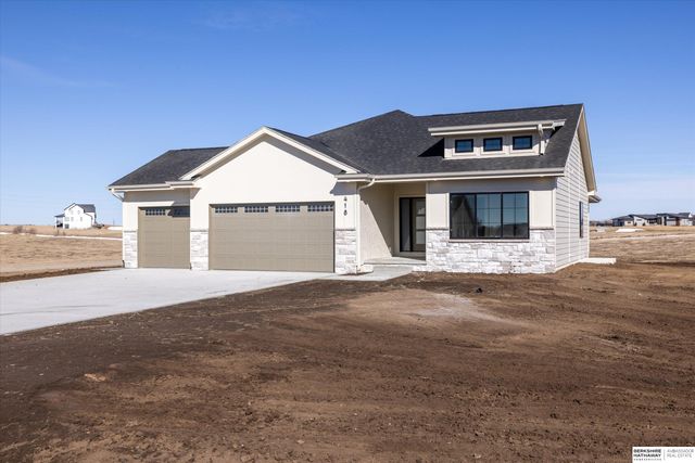 418 Karloff Circle, Yutan, NE 68073