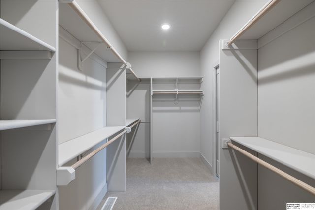 418 Karloff Circle, Yutan, NE 68073