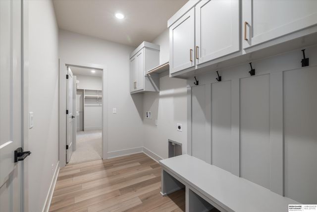 418 Karloff Circle, Yutan, NE 68073