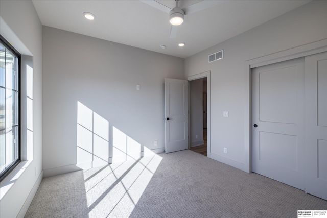 418 Karloff Circle, Yutan, NE 68073