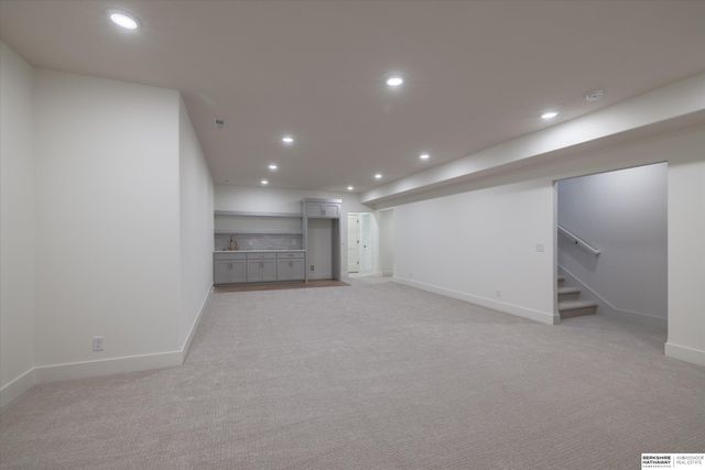 418 Karloff Circle, Yutan, NE 68073