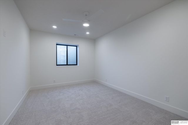 418 Karloff Circle, Yutan, NE 68073