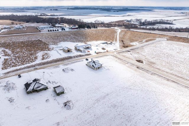 418 Karloff Circle, Yutan, NE 68073