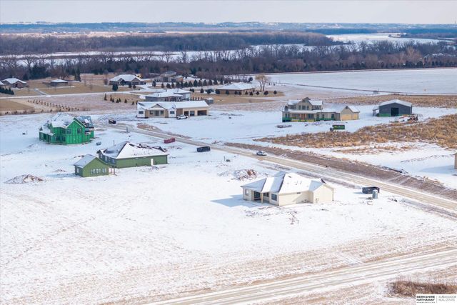 418 Karloff Circle, Yutan, NE 68073