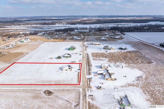 418 Karloff Circle, Yutan, NE 68073