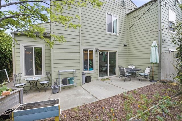 1390 Vista del Lago, San Luis Obispo, CA 93401