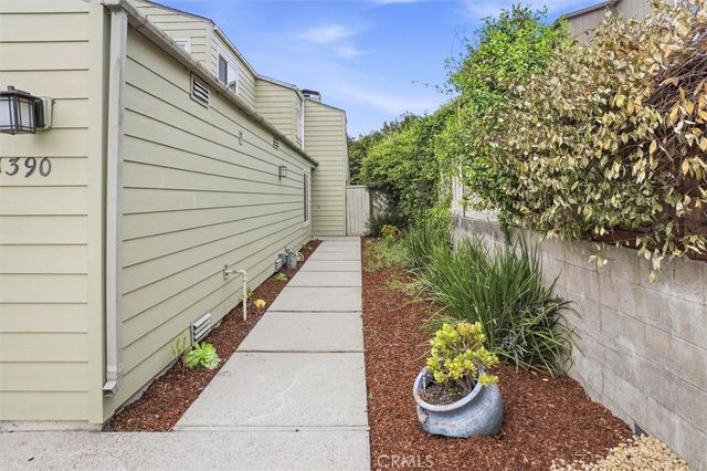 1390 Vista del Lago, San Luis Obispo, CA 93401