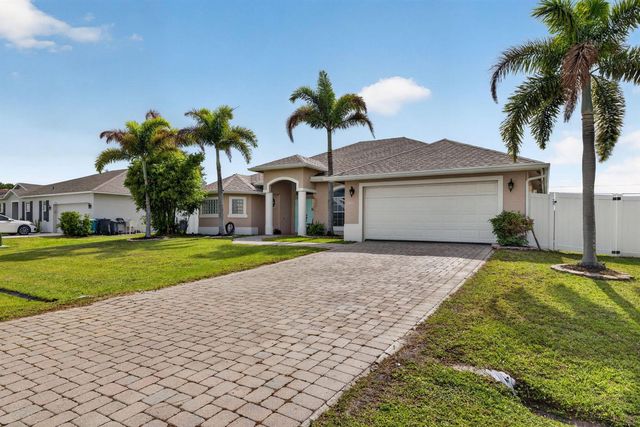 3744 SW Jamros Street, Port St. Lucie, FL 34953