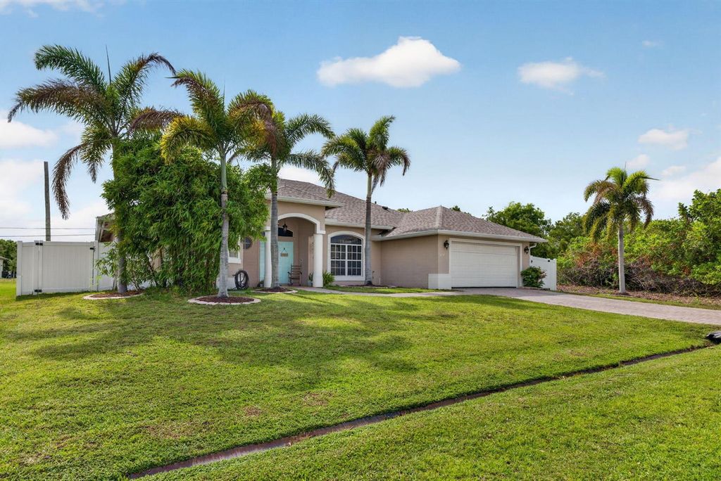 3744 SW Jamros Street, Port St. Lucie, FL 34953