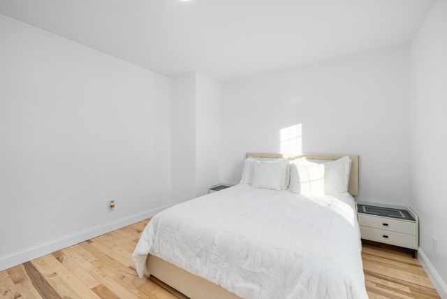 5 Vista Way, Fall River, MA 02724