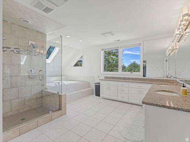 8318 S RIDGE POINT RD, Sandy, UT 84093