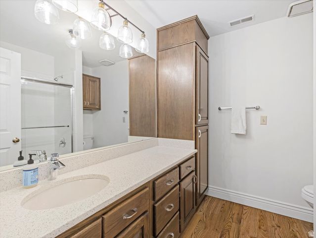 8318 S RIDGE POINT RD, Sandy, UT 84093