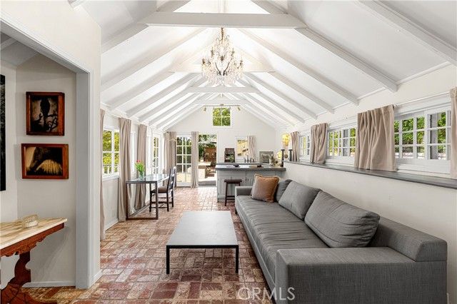 4650 Encino Avenue, Encino (los Angeles), CA 91316