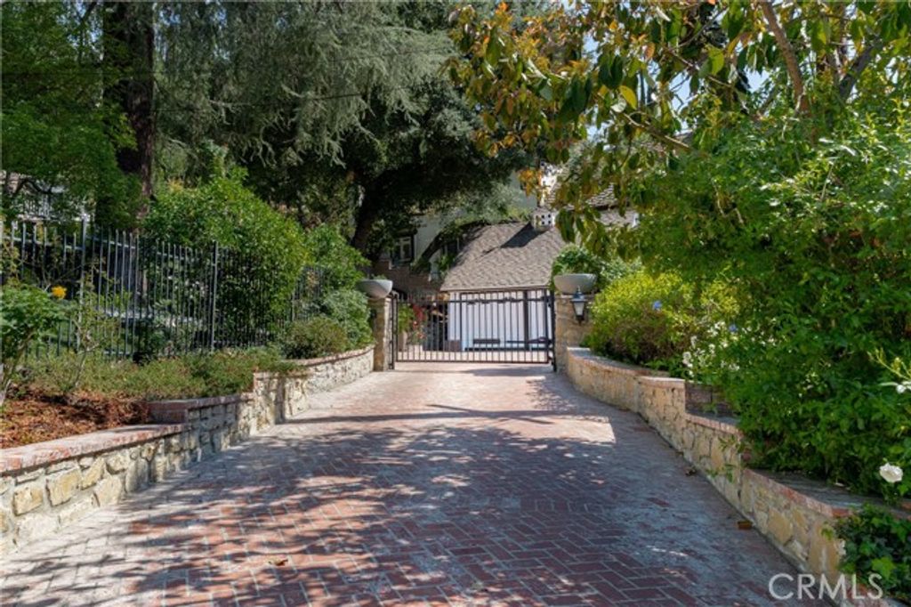 4650 Encino Avenue, Encino (los Angeles), CA 91316