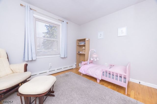 55 Robbins Rd, Branchburg Twp., NJ 08876