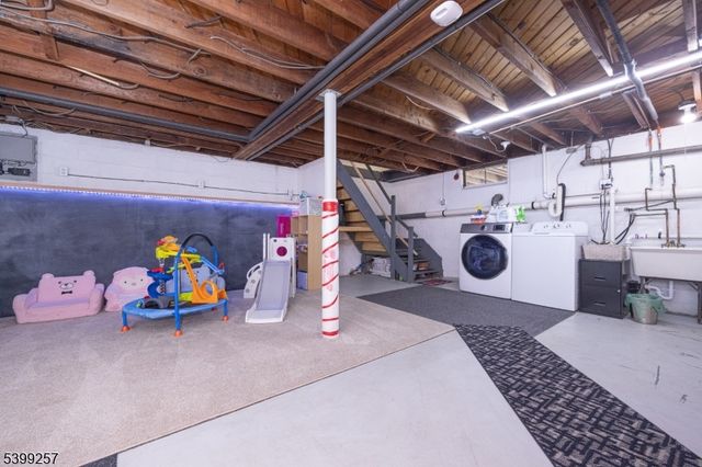 55 Robbins Rd, Branchburg Twp., NJ 08876