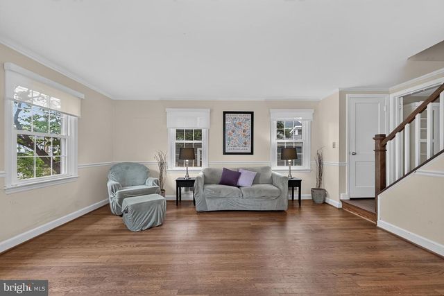 9908 DICKENS AVE, Bethesda, MD 20814