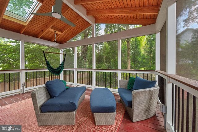 9908 DICKENS AVE, Bethesda, MD 20814