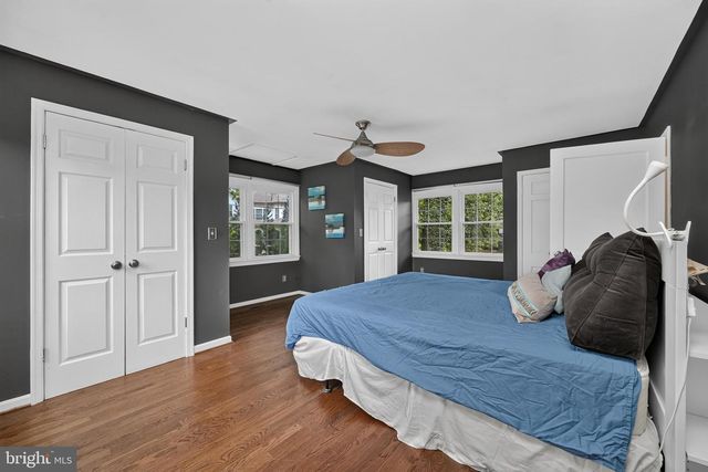 9908 DICKENS AVE, Bethesda, MD 20814