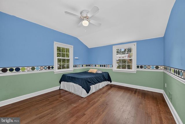 9908 DICKENS AVE, Bethesda, MD 20814