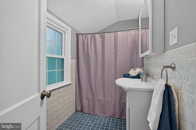 9908 DICKENS AVE, Bethesda, MD 20814