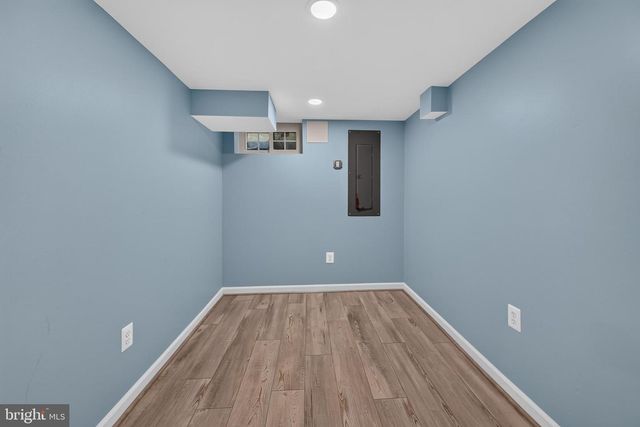 9908 DICKENS AVE, Bethesda, MD 20814