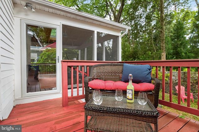 9908 DICKENS AVE, Bethesda, MD 20814