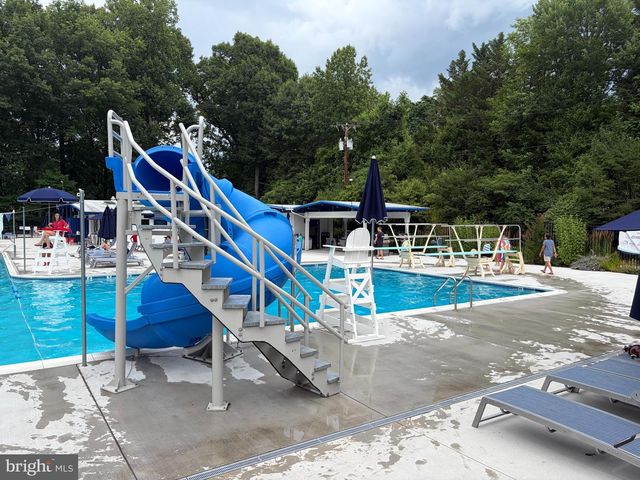 9908 DICKENS AVE, Bethesda, MD 20814
