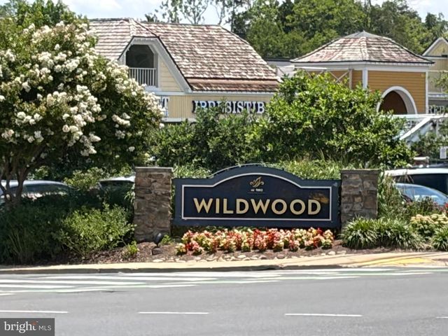 9908 DICKENS AVE, Bethesda, MD 20814