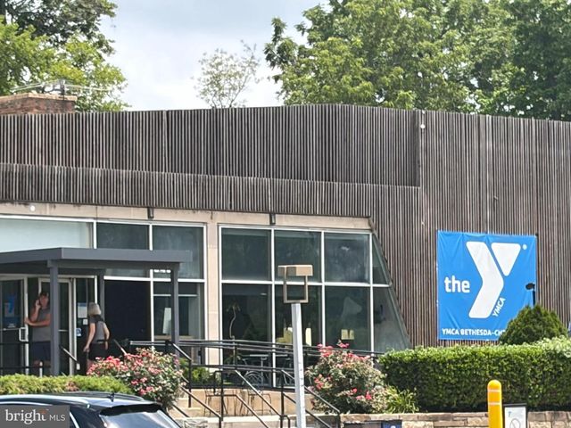 9908 DICKENS AVE, Bethesda, MD 20814