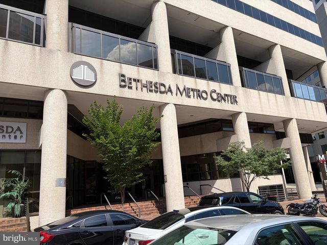 9908 DICKENS AVE, Bethesda, MD 20814