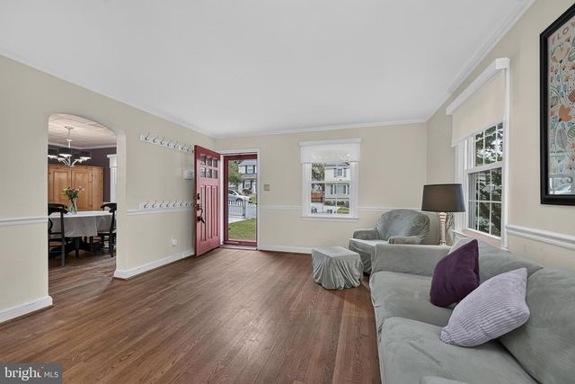 9908 DICKENS AVE, Bethesda, MD 20814