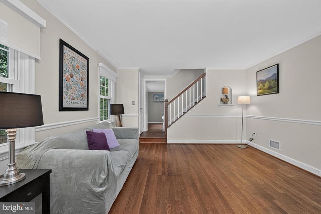 9908 DICKENS AVE, Bethesda, MD 20814