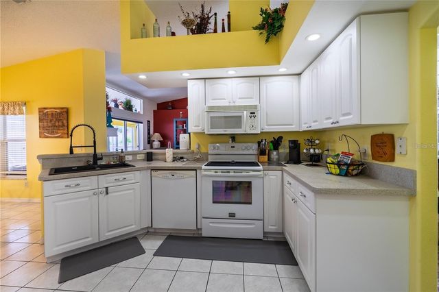 9105 ROBIN NEST DRIVE, Hudson, FL 34669