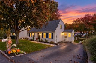 43 Jonathan Lane, Manchester, NH 03104