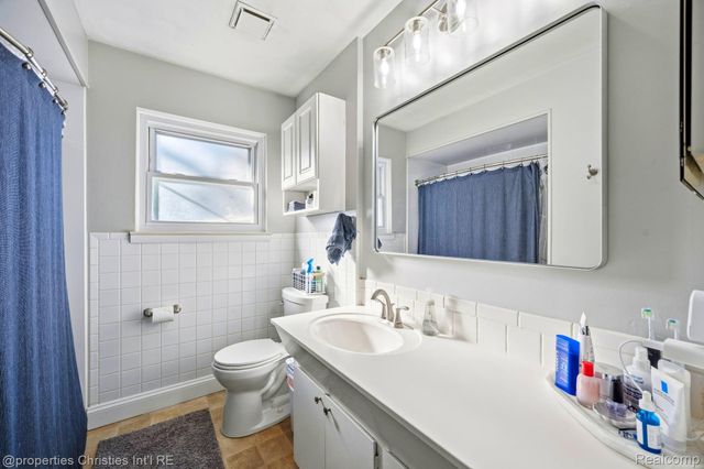 549 Provincetown Lane, Plymouth, MI 48170