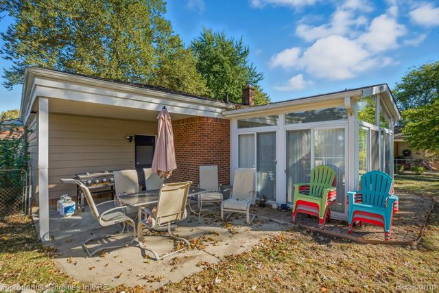 549 Provincetown Lane, Plymouth, MI 48170