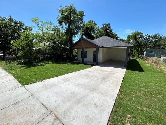 622 E Woodard Street, Denison, TX 75021