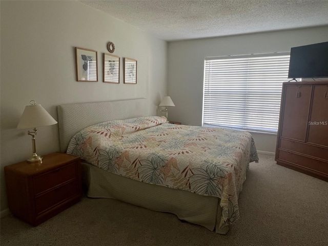 19029 US HIGHWAY 19 N 6-14, Clearwater, FL 33764