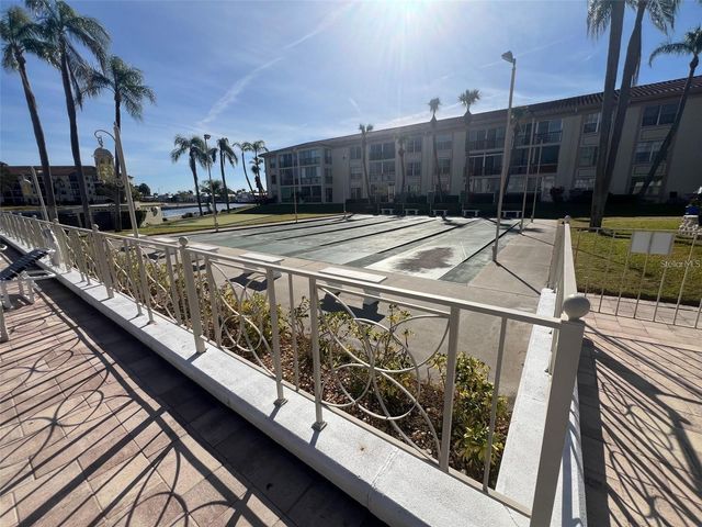 19029 US HIGHWAY 19 N 6-14, Clearwater, FL 33764